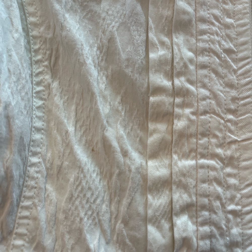 Ivory Fitted Chic Jacket - Picture 6 of 7